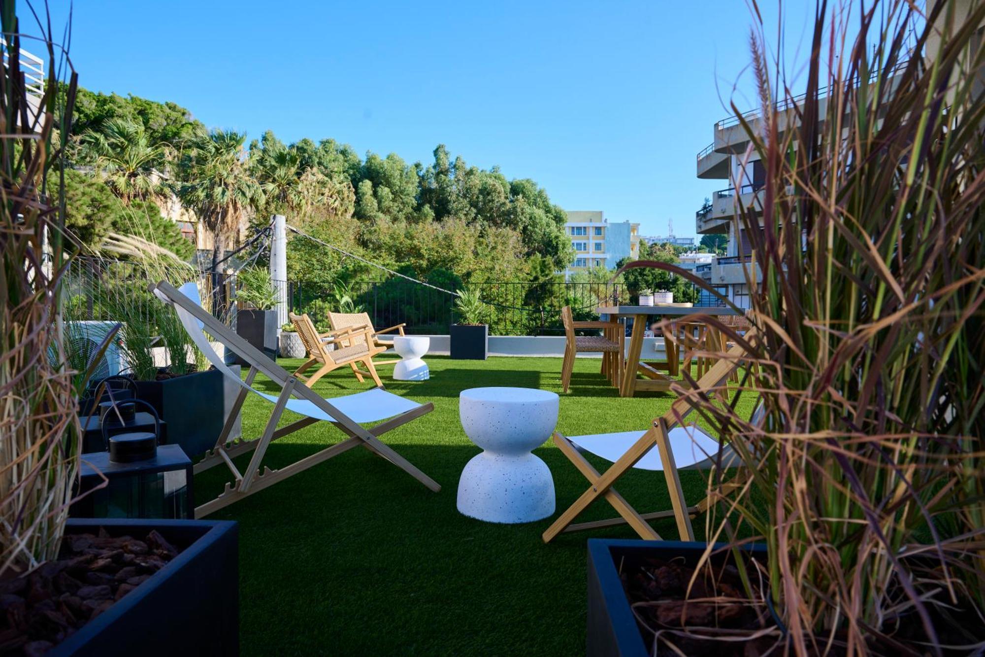 Monarco Executive Rooms Rhodes City Exteriör bild
