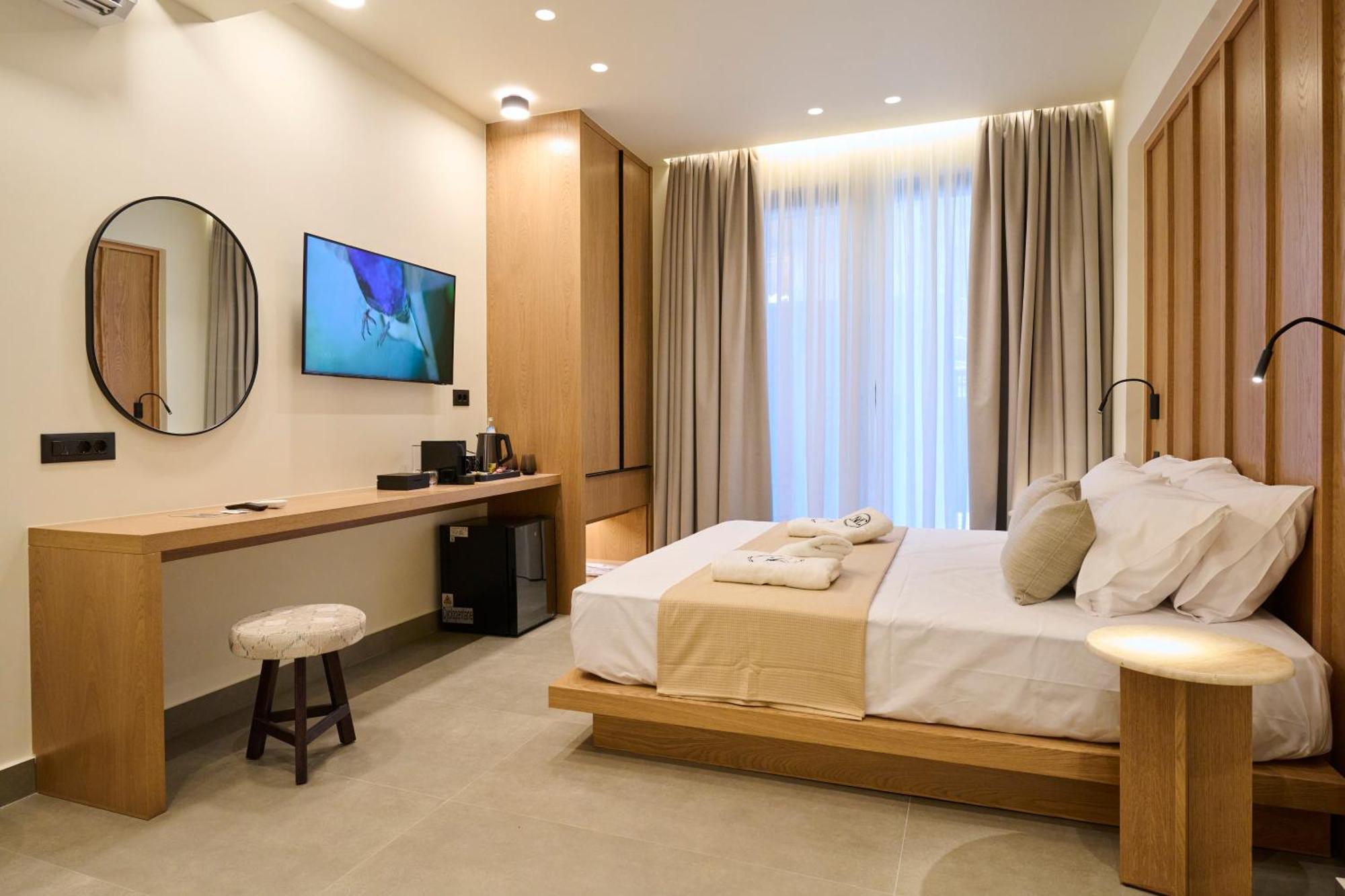 Monarco Executive Rooms Rhodes City Exteriör bild