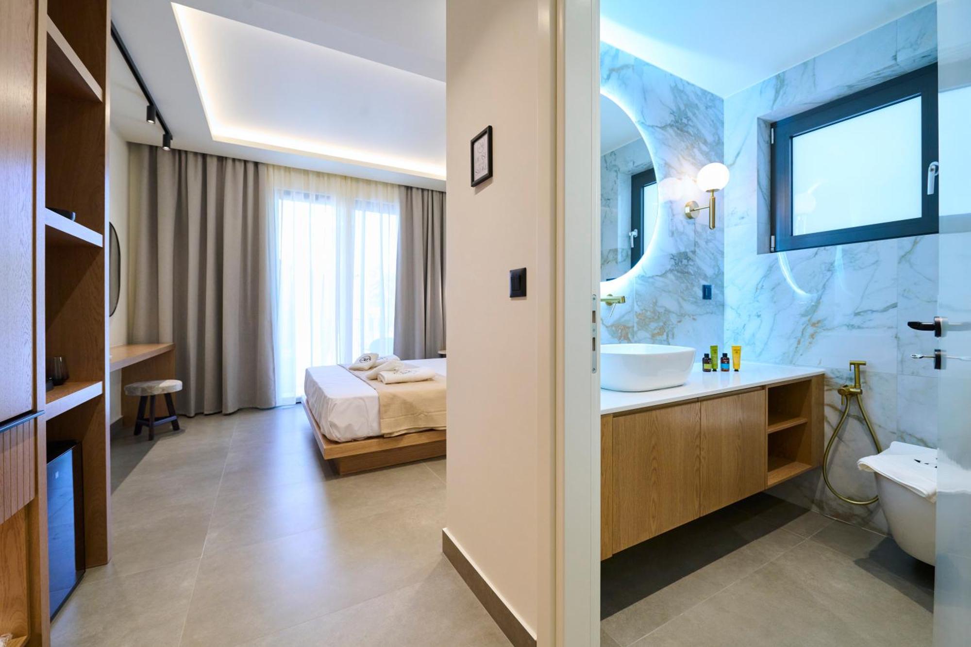 Monarco Executive Rooms Rhodes City Exteriör bild