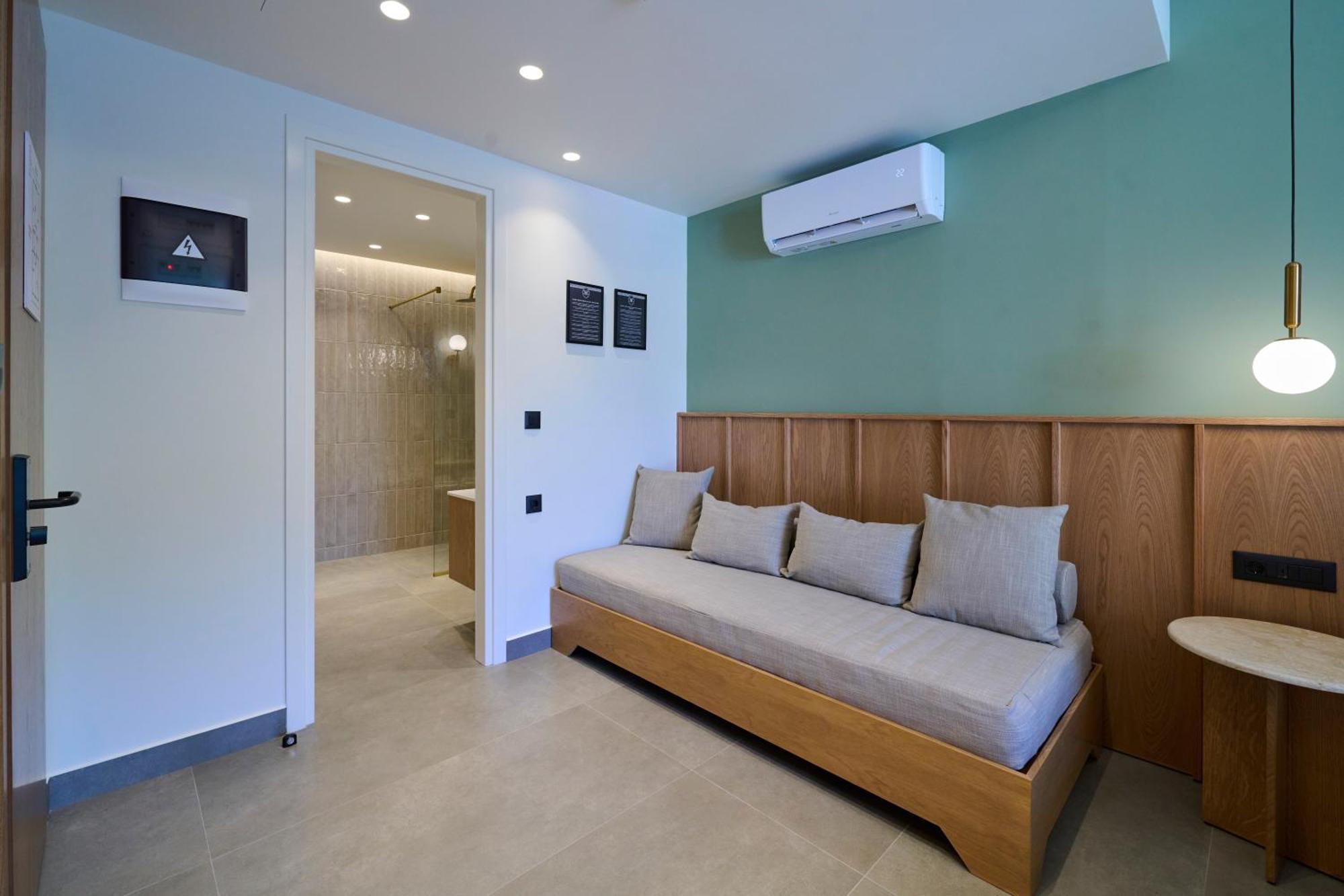 Monarco Executive Rooms Rhodes City Exteriör bild